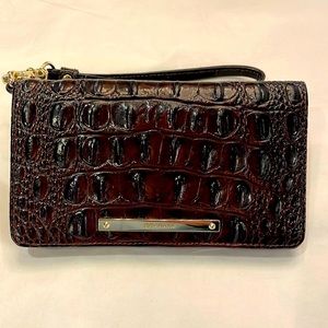 Brahmin NWOT Debra wristlet-Cocoa